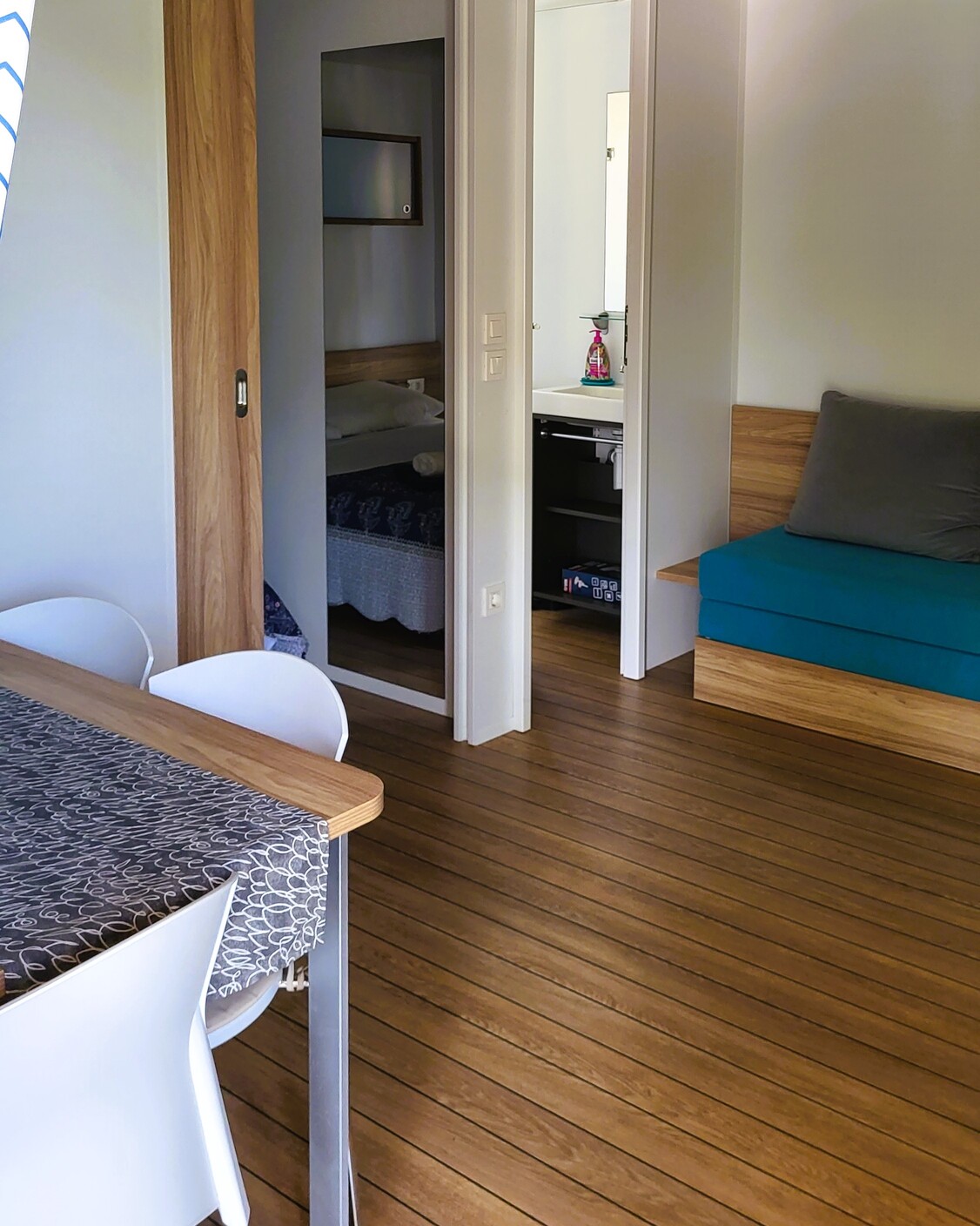 Blue home – interior layout sofa